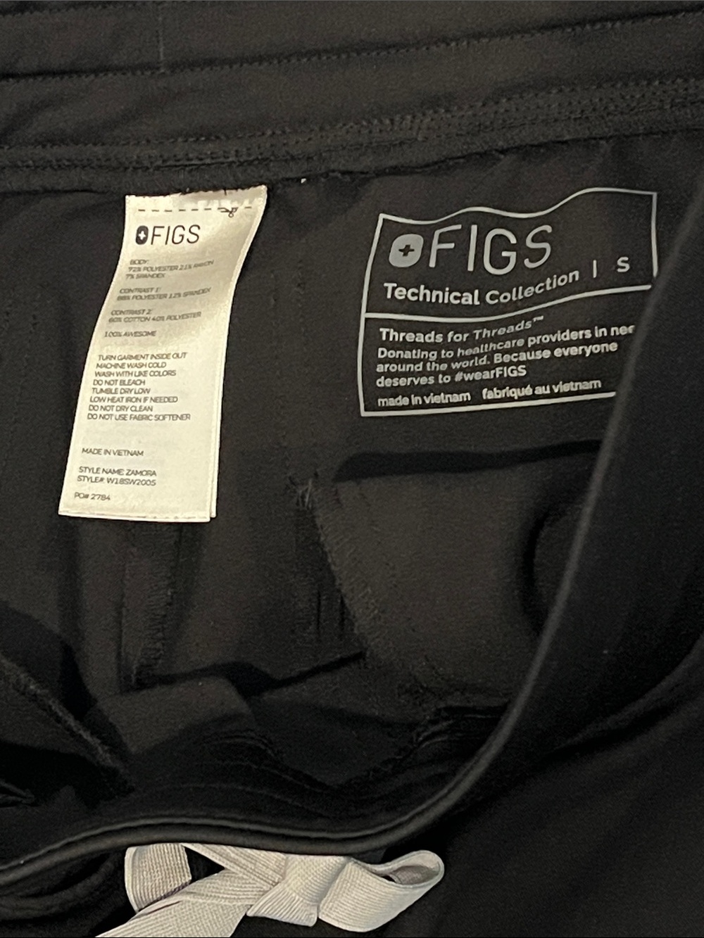 FIGS Black Scrub Jogger Pants with Light Gray Drawstring. Inside security pocket - Picture 6 of 11